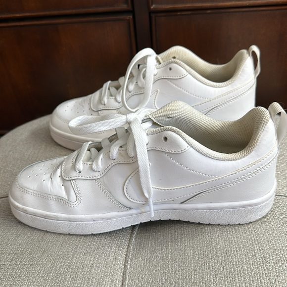 🏃🏻‍♂️ Nike Court Borough Low Recraft 5.5 big kid white tennis shoes sneakers - Picture 8 of 12